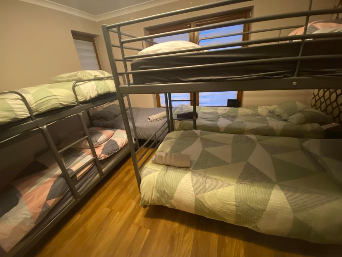 Dublin Airport Big Rooms With Bathroom Outside Room - Kitchen Only 7 Days Reservation Dış mekan fotoğraf