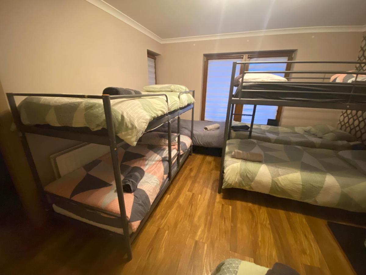 Dublin Airport Big Rooms With Bathroom Outside Room - Kitchen Only 7 Days Reservation Dış mekan fotoğraf
