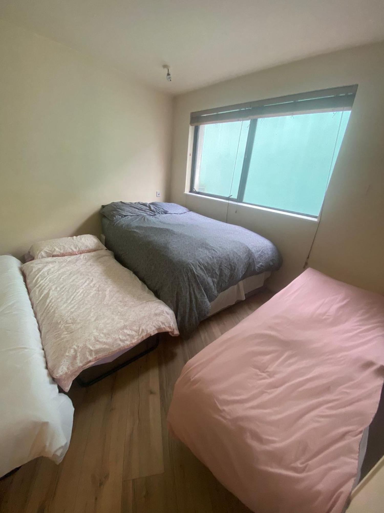 Dublin Airport Big Rooms With Bathroom Outside Room - Kitchen Only 7 Days Reservation Dış mekan fotoğraf