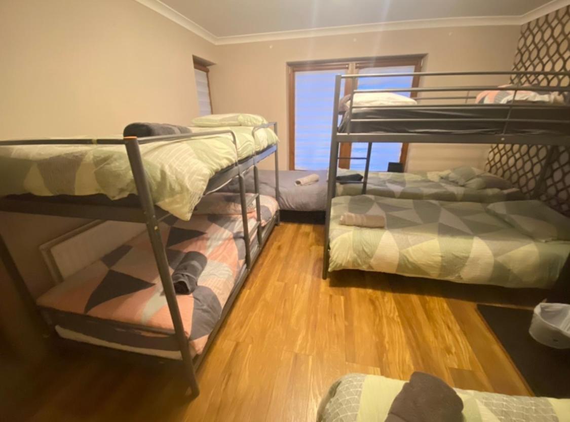Dublin Airport Big Rooms With Bathroom Outside Room - Kitchen Only 7 Days Reservation Dış mekan fotoğraf