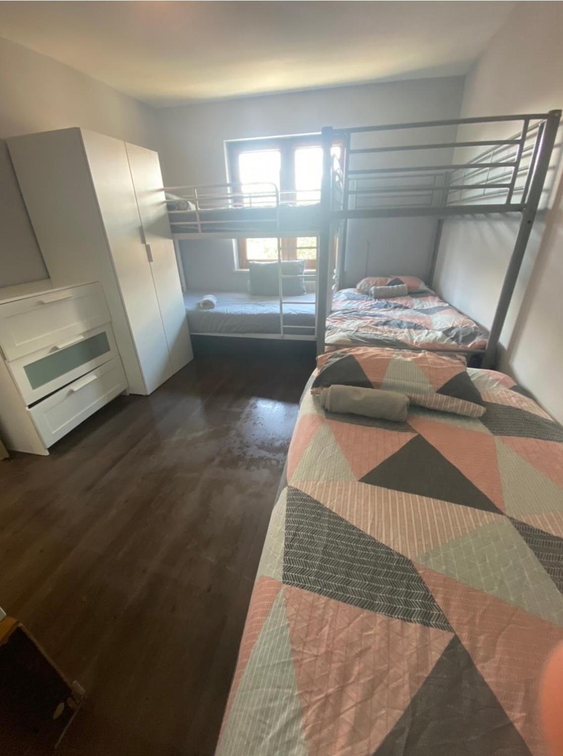 Dublin Airport Big Rooms With Bathroom Outside Room - Kitchen Only 7 Days Reservation Dış mekan fotoğraf