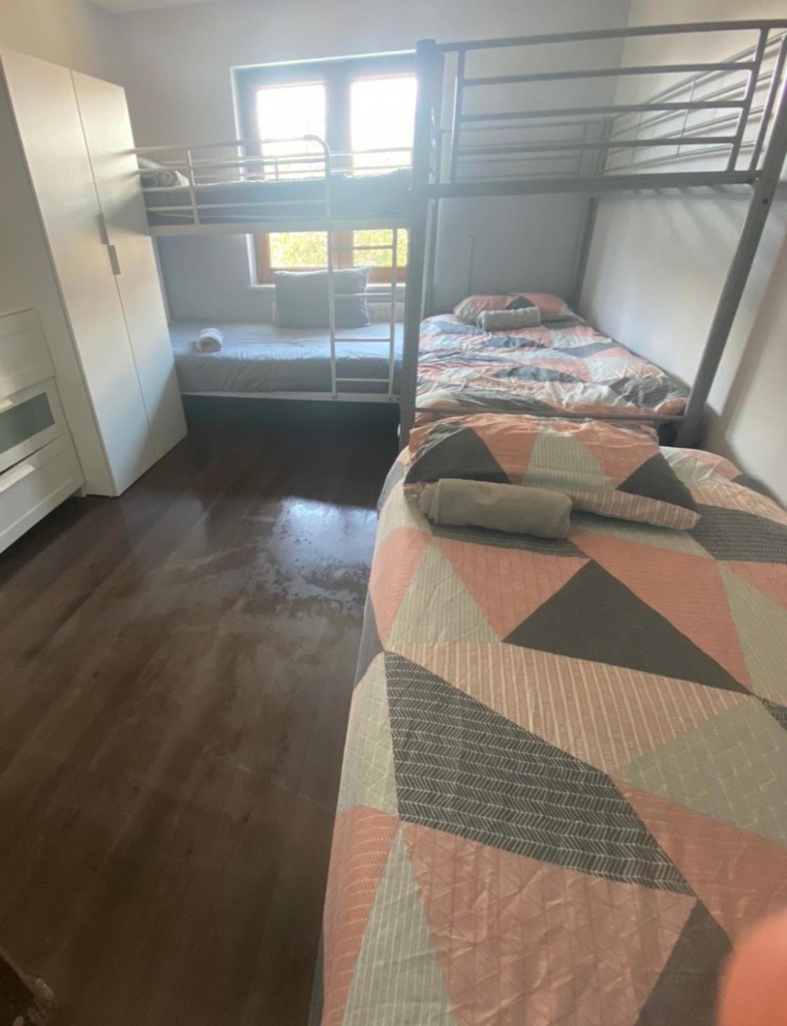 Dublin Airport Big Rooms With Bathroom Outside Room - Kitchen Only 7 Days Reservation Dış mekan fotoğraf